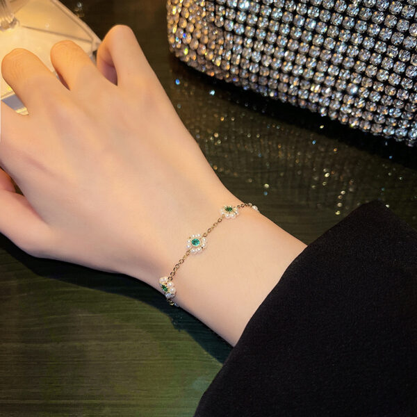 High Sense Non-mainstream Style Pearl Bracelet All-match Fashion Emerald - Image 3